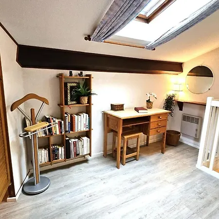 Daire Nice Nest In Quiet With Swimming Pool *